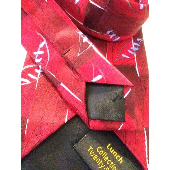 JERRY GARCIA 100% Silk Tie Lunch Collection Twenty-Seven RED Multi 2003 Vintage - Picture 10 of 10